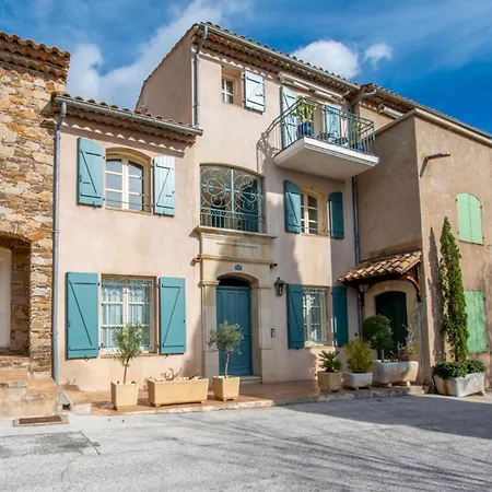 Feriehus Charming In Grimaud